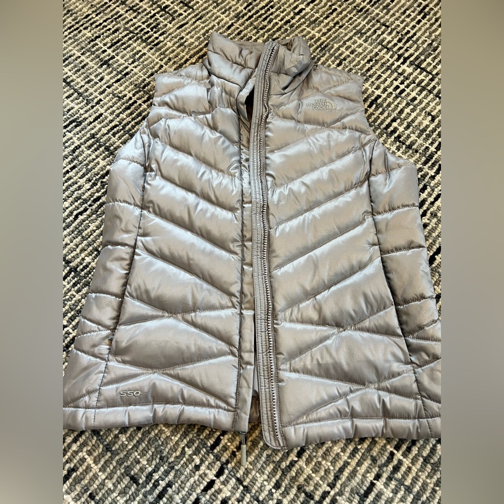 The North Face Silver 550 Vest